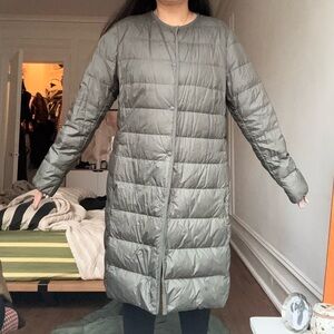 Uniqlo Ultra Light down Women's green Coat
